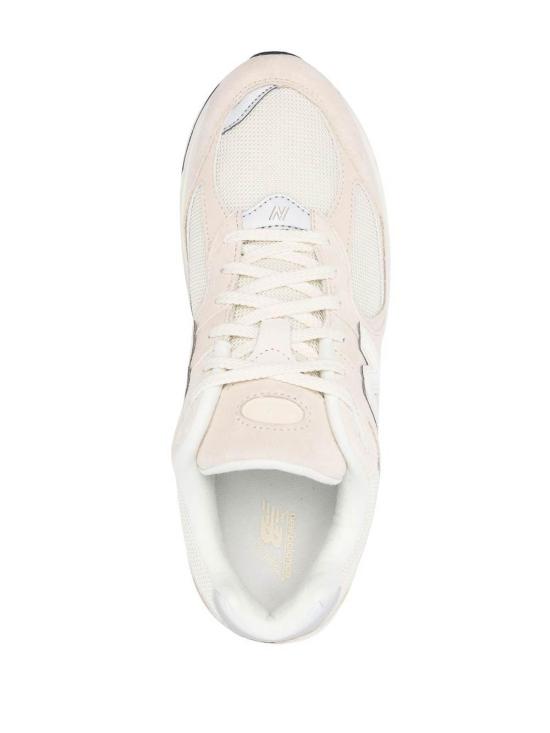 25FW 뉴발란스 2002R 스니커즈 M2002RCCSAND Beige - NEW BALANCE