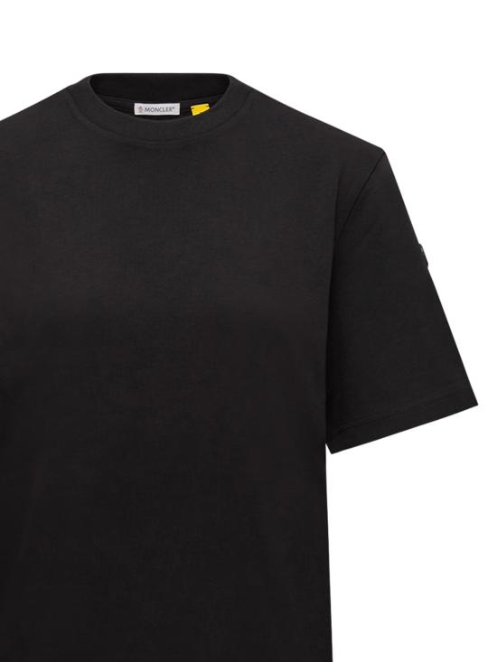 25FW 몽클레어 반팔 티셔츠 K24038C00001 89AUG999 Black - MONCLER
