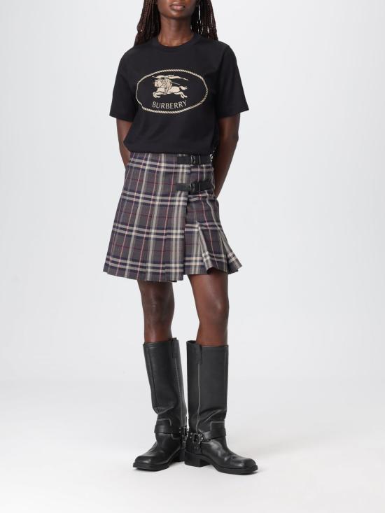 25FW 버버리 나이트 스탬프 코튼 티셔츠 8111658 Black - BURBERRY