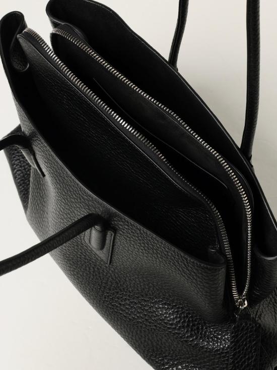 25FW 디 아티코 라 파세지아타 미디엄 탑 핸들 백 250WAH00054LBT117AA 100 Black - THE ATTICO