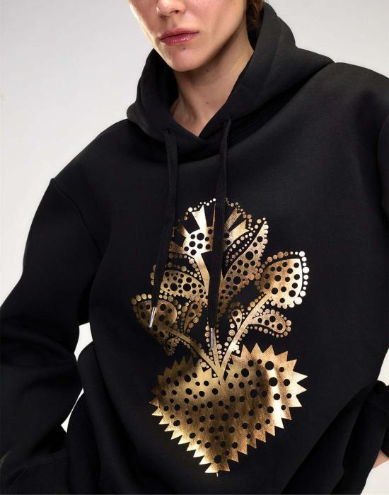  신시아 로리 스웨터 신시아 로울리 하트 오브 골드 스웨트셔츠 블랙 - CYNTHIA ROWLEY