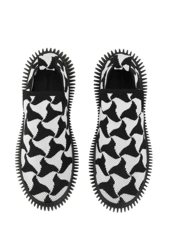  보테가베네타 스니커즈 690045V1NW01486 Black - BOTTEGA VENETA
