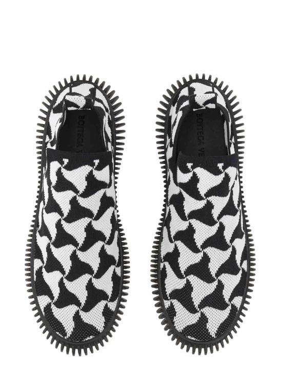 보테가베네타 스니커즈 690123V1NW01486 Black - BOTTEGA VENETA