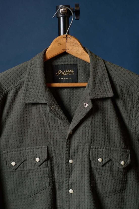  RICHTER GOODS 긴팔 셔츠 리히터 굿즈 비숍 오픈 칼라  헌터 그린 도비 - OTHER BRANDS