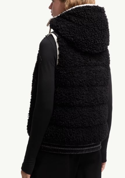 25FW 몽클레어 K20988G00014899A9 999 BLACK - MONCLER