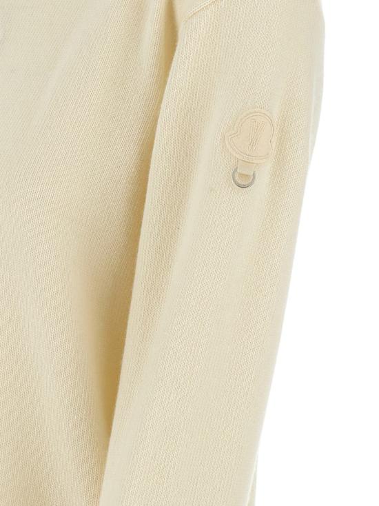 24FW 몽클레어 X 윌로우 스미스 아일렛 울 앤 캐시미어 스웨터 J209T9C00001M4281035 WHITE - MONCLER