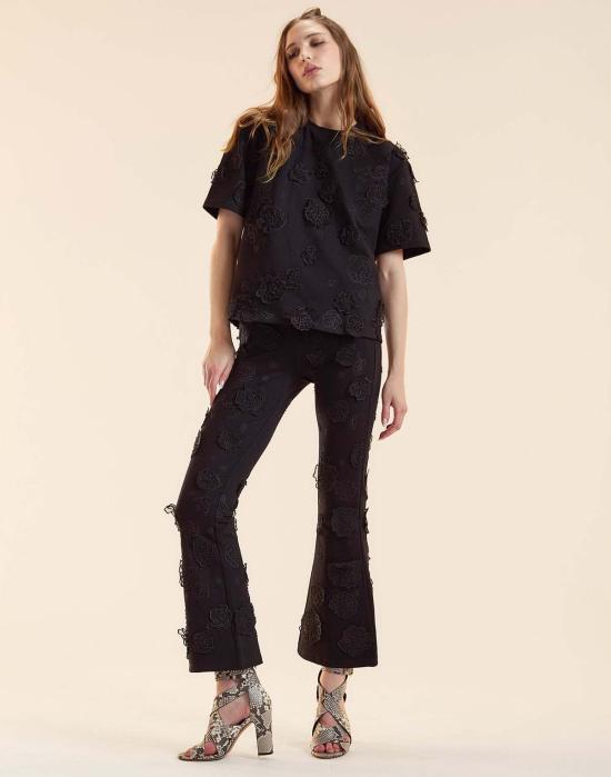  신시아 로리 스트레이트 팬츠 신시아 로울리 팝 플로럴 아플리케  블랙 - CYNTHIA ROWLEY