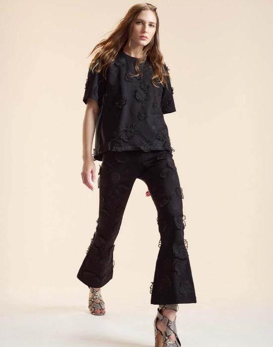  신시아 로리 블라우스 신시아 로울리 팝 플로럴 아플리케 탑 블랙 - CYNTHIA ROWLEY