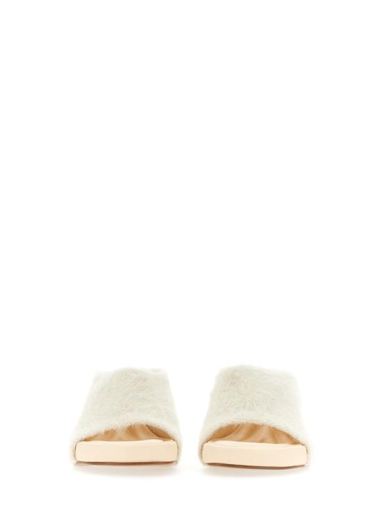  자크뮈스 샌들 223FO032 2390110 WHITE - JACQUEMUS