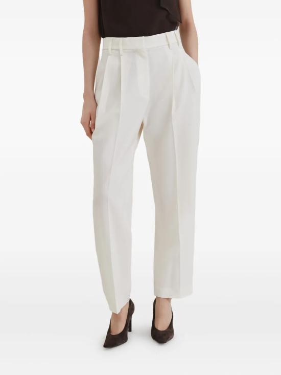 25FW 브루넬로 쿠치넬리 스트레이트 팬츠 MA033P9045C4357 White - BRUNELLO CUCINELLI