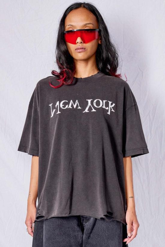  어셈블리 뉴욕 반팔 티셔츠 조립 워시드 블랙 디스트레스드 뉴욕 로고 티셔츠 - ASSEMBLY NEW YORK