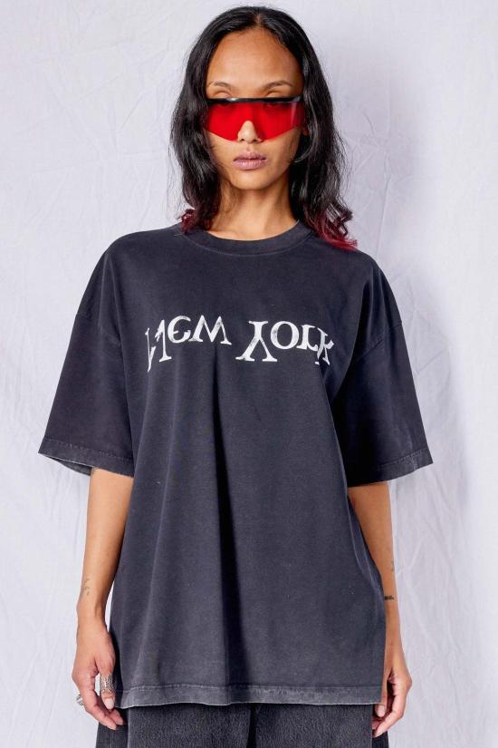  어셈블리 뉴욕 반팔 티셔츠 조립 워시드 블랙 페이디드 뉴욕 로고 티셔츠 - ASSEMBLY NEW YORK