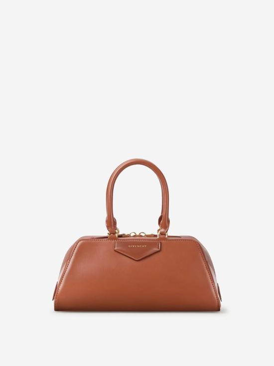 25FW 지방시 안티고나 박스 레더 스몰 이스트 웨스트 백 BB5130B2AQ 235CARAMEL BROWN Brown