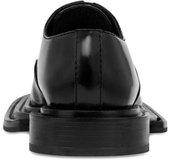 25FW 모스키노 스니커즈 MA10443M0NMJ0000 BLACK - MOSCHINO