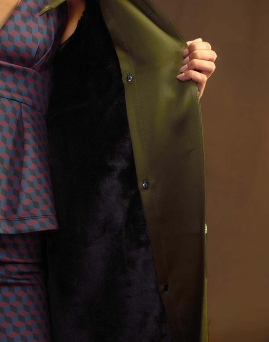  신시아 로리 코트 신시아 로울리 폴리시드  다크 올리브 - CYNTHIA ROWLEY