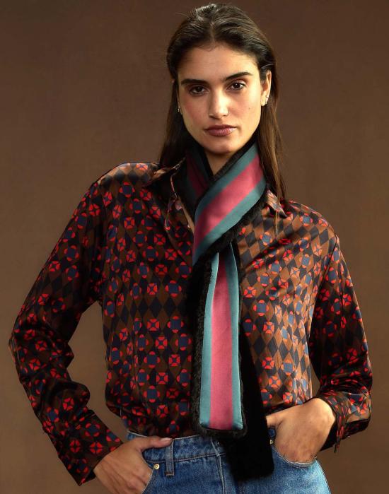  신시아 로리 머플러/스카프 신시아 로울리 아웃 이스트 인조 모피 실크 스카프 블랙 - CYNTHIA ROWLEY