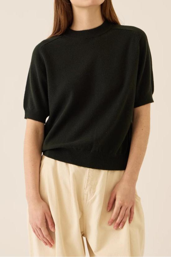  데미리 뉴욕 블라우스 데밀리 이렐리아 탑 다크 파인 - DEMYLEE