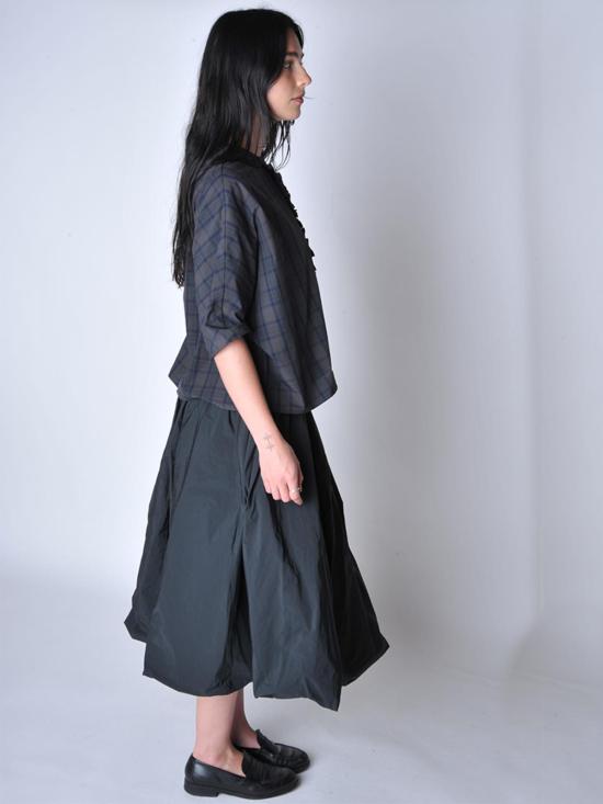  아푼토비 롱 스커트 푼토 B 블랙 태피터 버블 스커트 - A PUNTO B