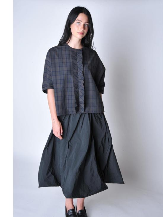  아푼토비 롱 스커트 푼토 B 블랙 태피터 버블 스커트