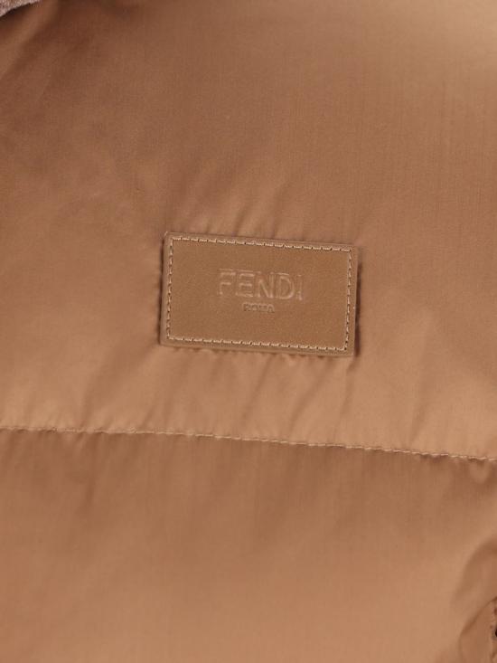 25FW 펜디 숏패딩 FAN214AT8VF1T6O AI25 CAMEL25 - FENDI