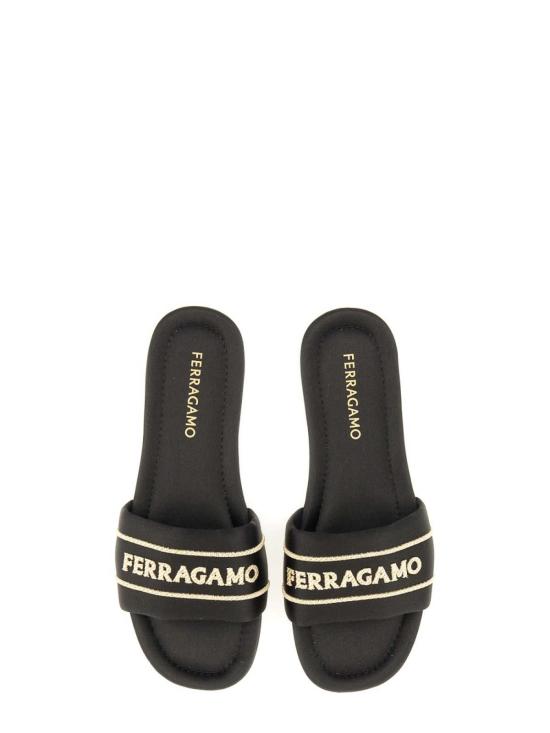 25SS 살바토레 페라가모 샌들 78125201J740001 Black - SALVATORE FERRAGAMO