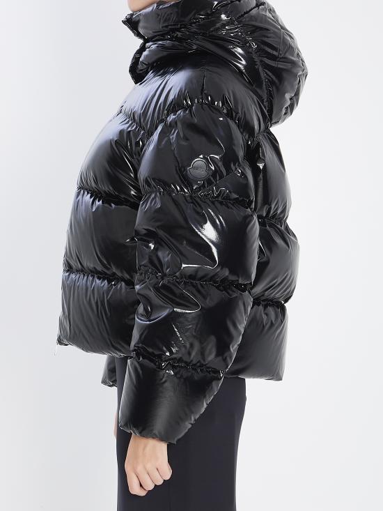 25FW 몽클레어 X EE72 LOTTHAR 후드 쇼트 다운 숏패딩 K24031A00006M6517999 black - MONCLER