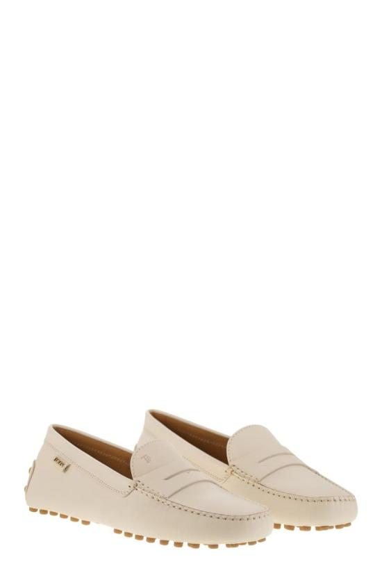 25FW 토즈 로퍼 XXW22L00010N6MC019 CREAM - TODS