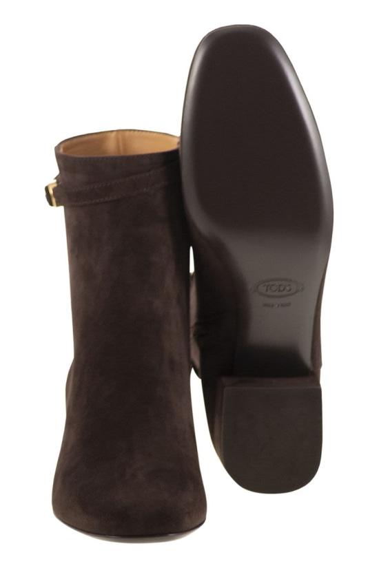 25FW 토즈 부츠 XXW33L0JN60HR0S808 DARK BROWN - TODS