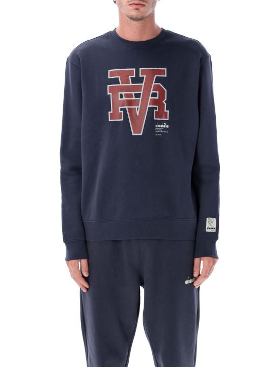 25FW 디아도라 헤리티지 스웨터 502182253 60065 BLUE DENIM