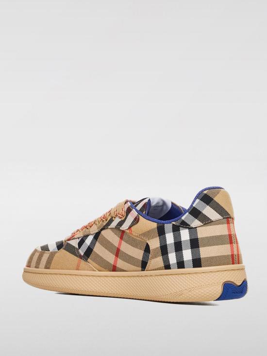 26SS 버버리 체크 테라스 스니커즈 8095276 Beige - BURBERRY
