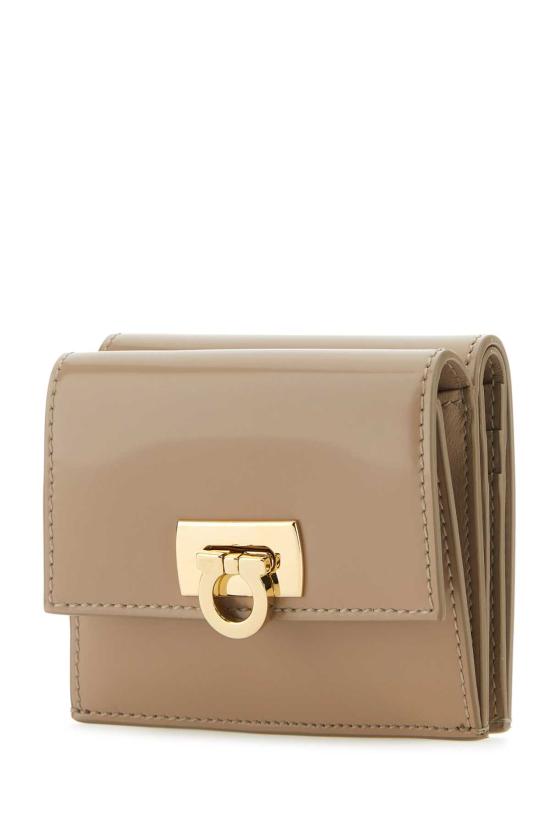  살바토레 페라가모 간치니 클리스프 반지갑 220434763020 BEIGE Beige o Tan - SALVATORE FERRAGAMO