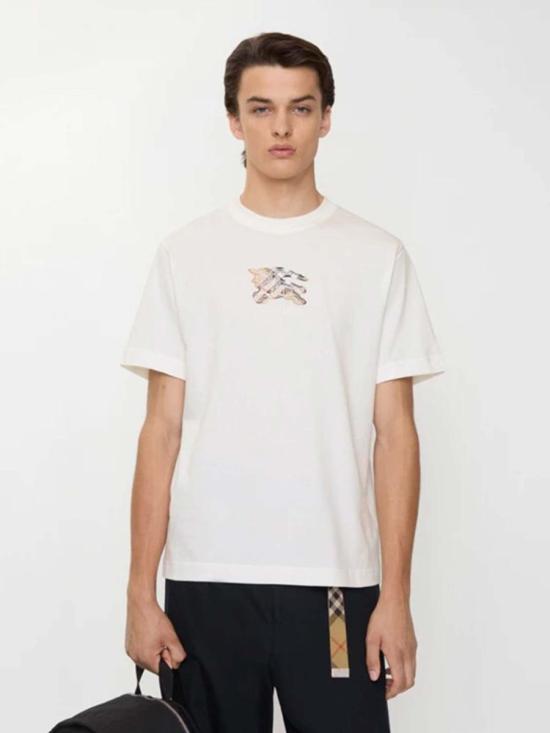 25FW 버버리 EKD 체크 코튼 티셔츠 8116170 B7078CHALK Grey - BURBERRY