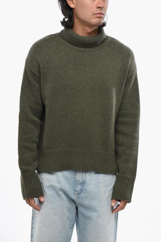  지방시 터틀넥 BM90PE4YFT309 Military Green