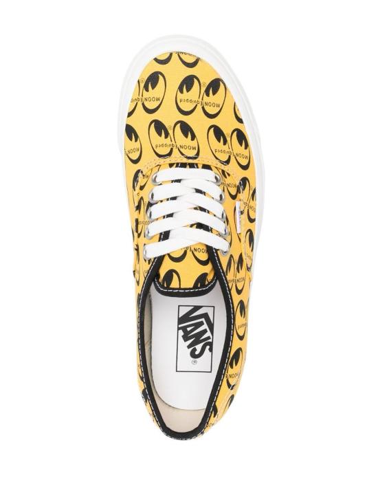  반스 스니커즈 VN0A5KX4 AVQ1 Yellow - VANS