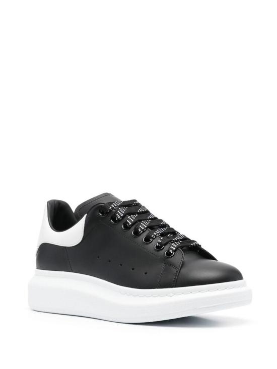 26SS 알렉산더 맥퀸 오버사이즈 드 스니커즈 553680WIEEN1070 Black - ALEXANDER MCQUEEN