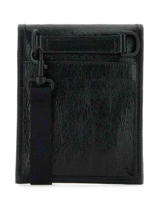 25FW 발렌시아가 익스플로러 스몰 파우치 로고 스트랩 6559821VG7X1090 Black - BALENCIAGA