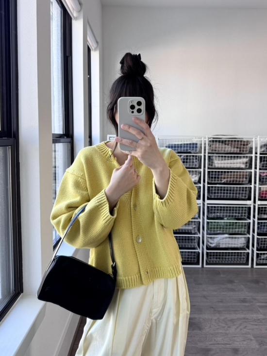  니키 체이슨 가디건 Nikki Chasin 실로 코튼 카디건 레몬 - NIKKI CHASIN