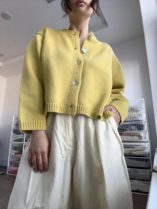  Nikki Chasin 가디건 실로 코튼 카디건 레몬 - OTHER BRANDS