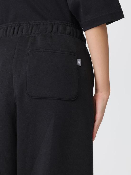 25FW 뉴발란스 팬츠 WP53500BK Black - NEW BALANCE