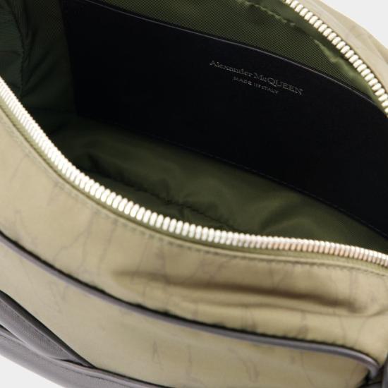  알렉산더 맥퀸 더 하네스 카메라 크로스백 7262921AAQ02670 Green - ALEXANDER MCQUEEN