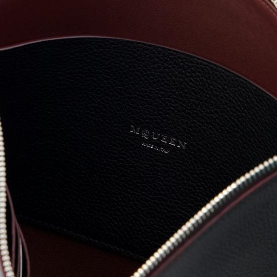 25SS 알렉산더 맥퀸 클러치/파우치 8148501VDCC1000 Black - ALEXANDER MCQUEEN