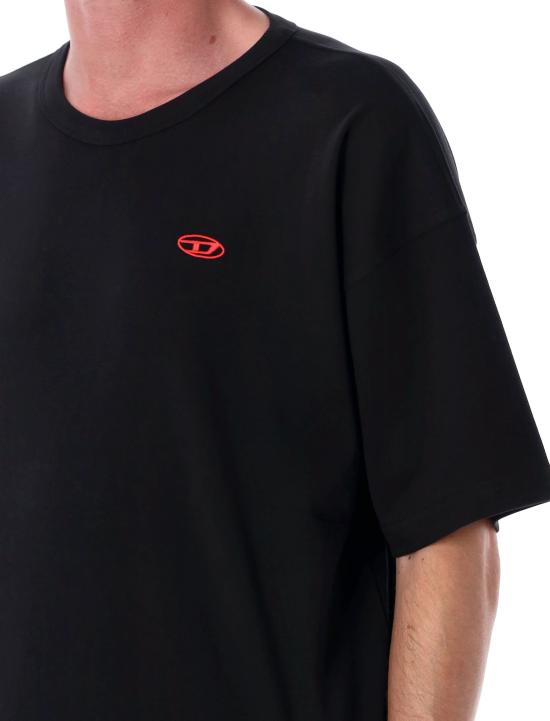 25FW 디젤 반팔 티셔츠 A185350AIJU9XX BLACK - DIESEL
