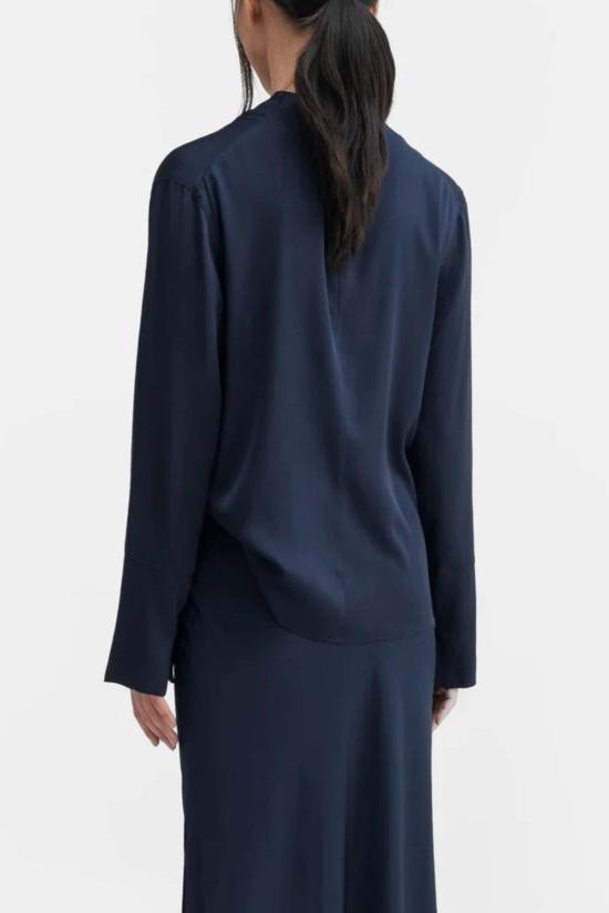  Ahlvar Gallery 블라우스 알바 갤러리 아유미 실크  미드나잇 - OTHER BRANDS