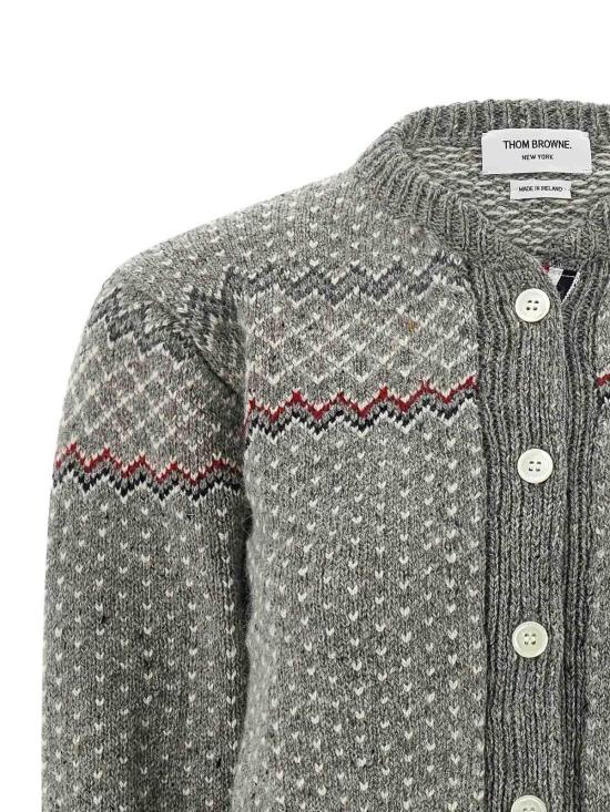  톰브라운 페어아일 자카드 도니골 크롭 가디건 (FKC677A Y1506 100) FKC677AY1506055 Grey - THOM BROWNE