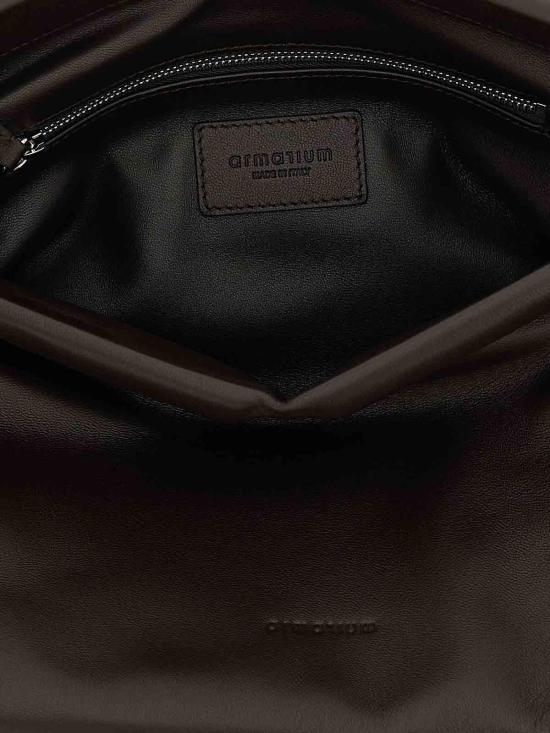  아르마리움 크로스백 ARMTMBA06NA01026CHOCOLATE Brown - ARMARIUM