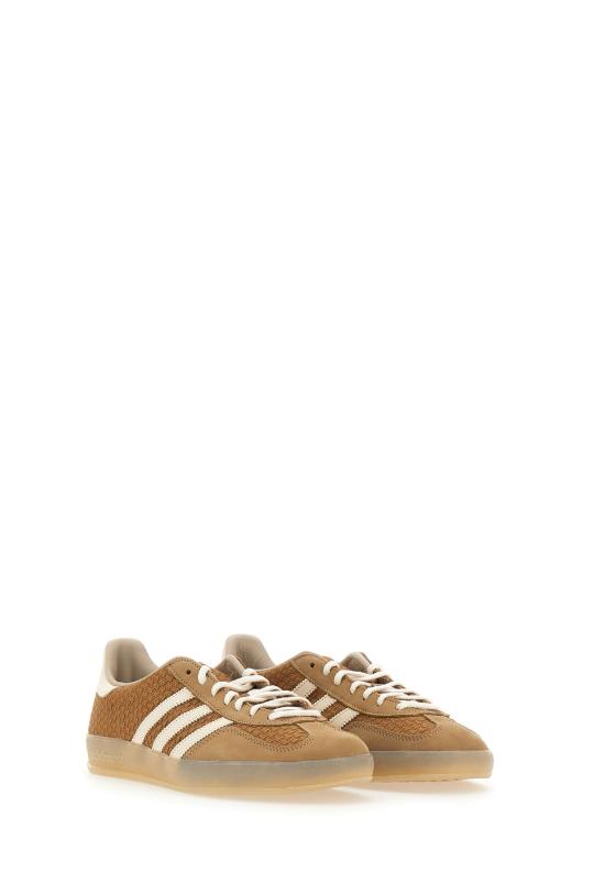 25FW 아디다스 가젤 인도어 스니커즈 JR8851 BROWN Beige - ADIDAS