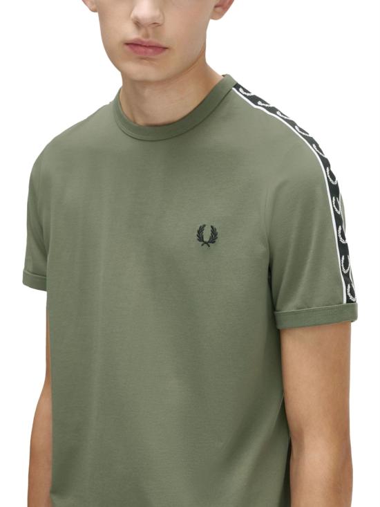 25FW 프레드페리 반팔 티셔츠 FP M4613 55 Z50 GREEN - FRED PERRY