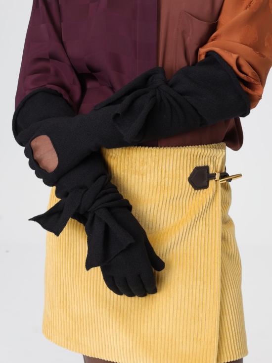 25FW 모스키노 장갑 35805400 1555 Black - MOSCHINO