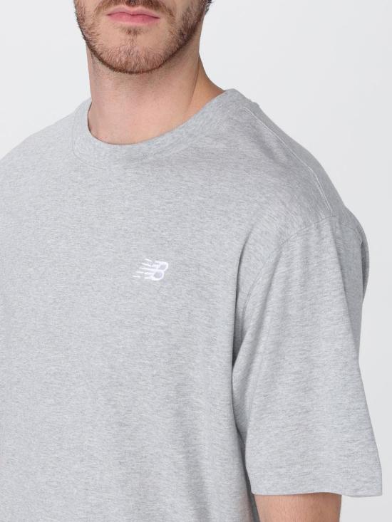 25FW 뉴발란스 반팔 티셔츠 MT41509AG Grey - NEW BALANCE