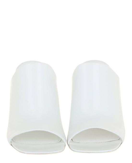  살바토레 페라가모 뮬/슬리퍼 01G519 766451 1C 10002 9 5 White - SALVATORE FERRAGAMO